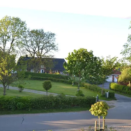 Holiday home Lykkehus *